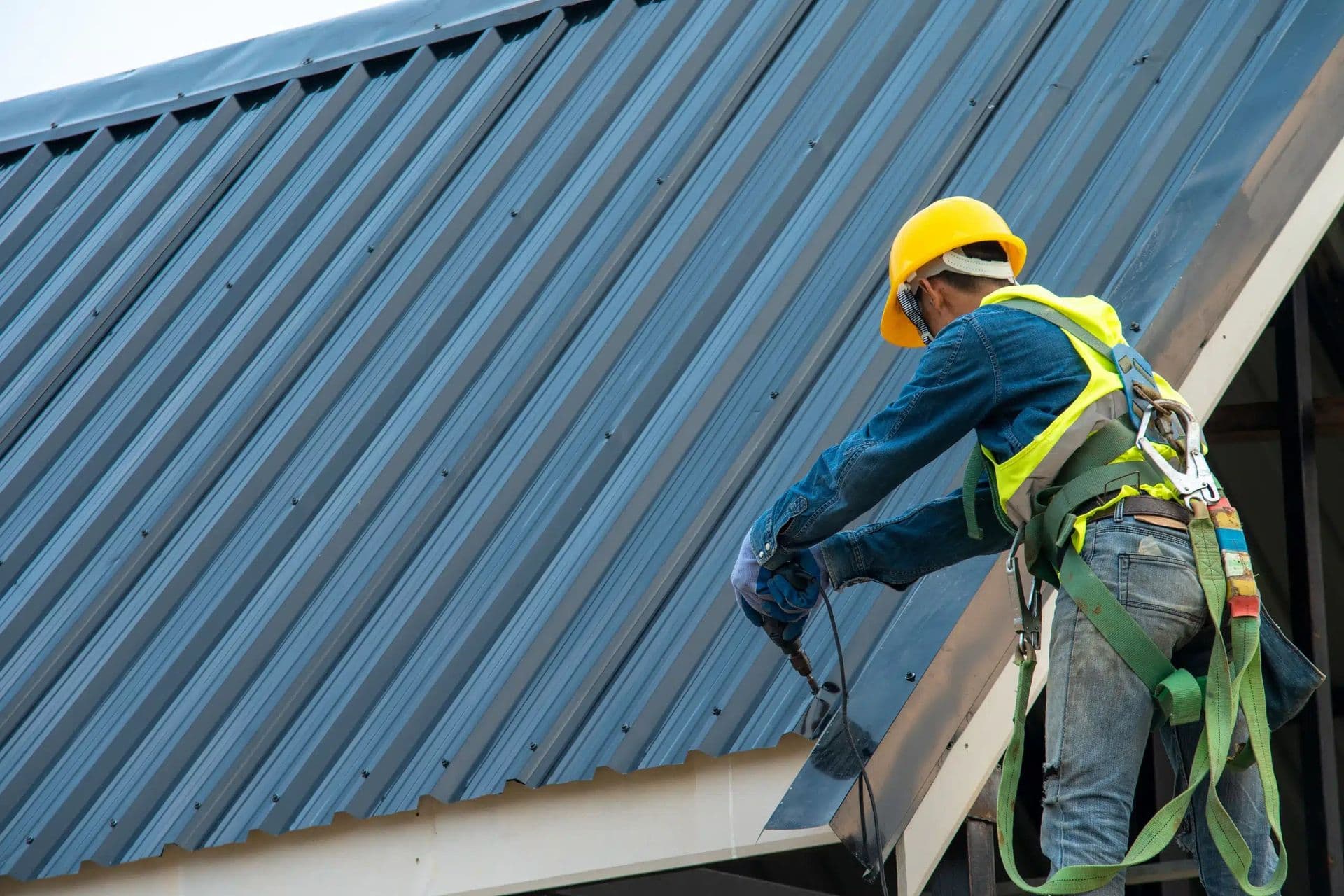 Commercial-Metal-Roofing-Services-scaled