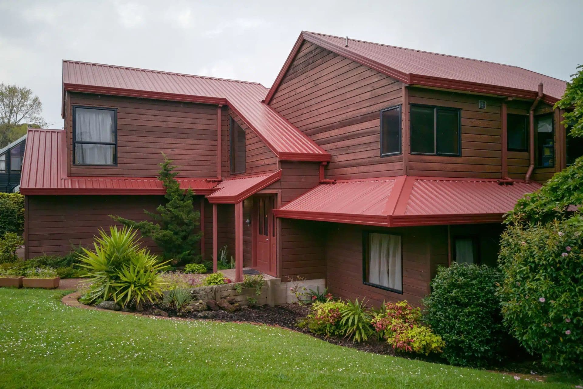 Residential-Metal-Roofing-Miami-scaled