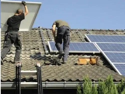 imgi_9_Solar-Panel-Installation.jpg
